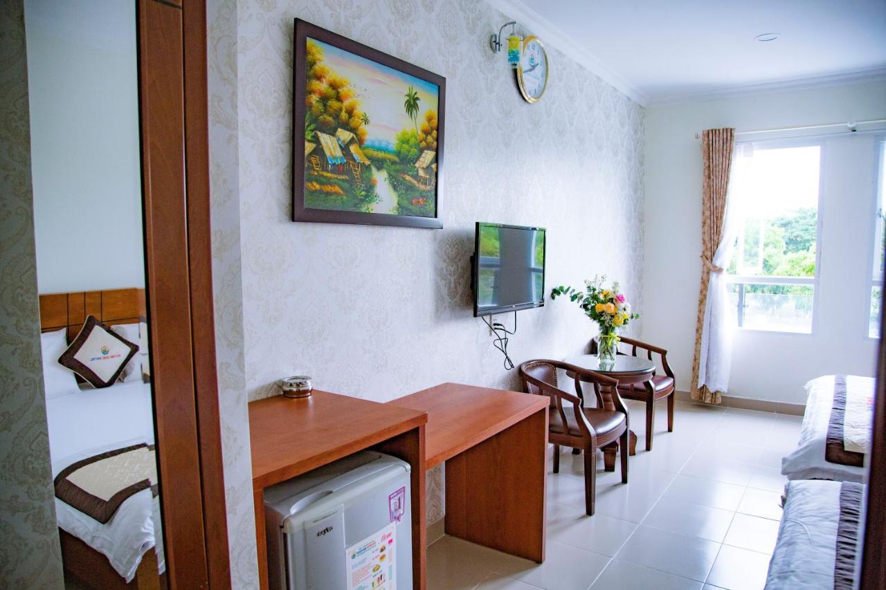 Huynh Duc Hotel Cao Lanh Ngoại thất bức ảnh