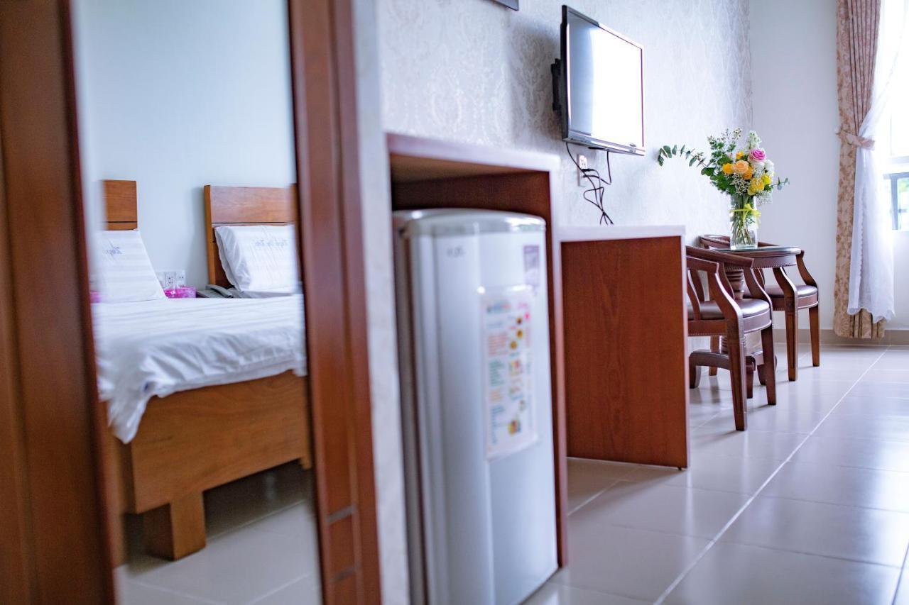 Huynh Duc Hotel Cao Lanh Ngoại thất bức ảnh