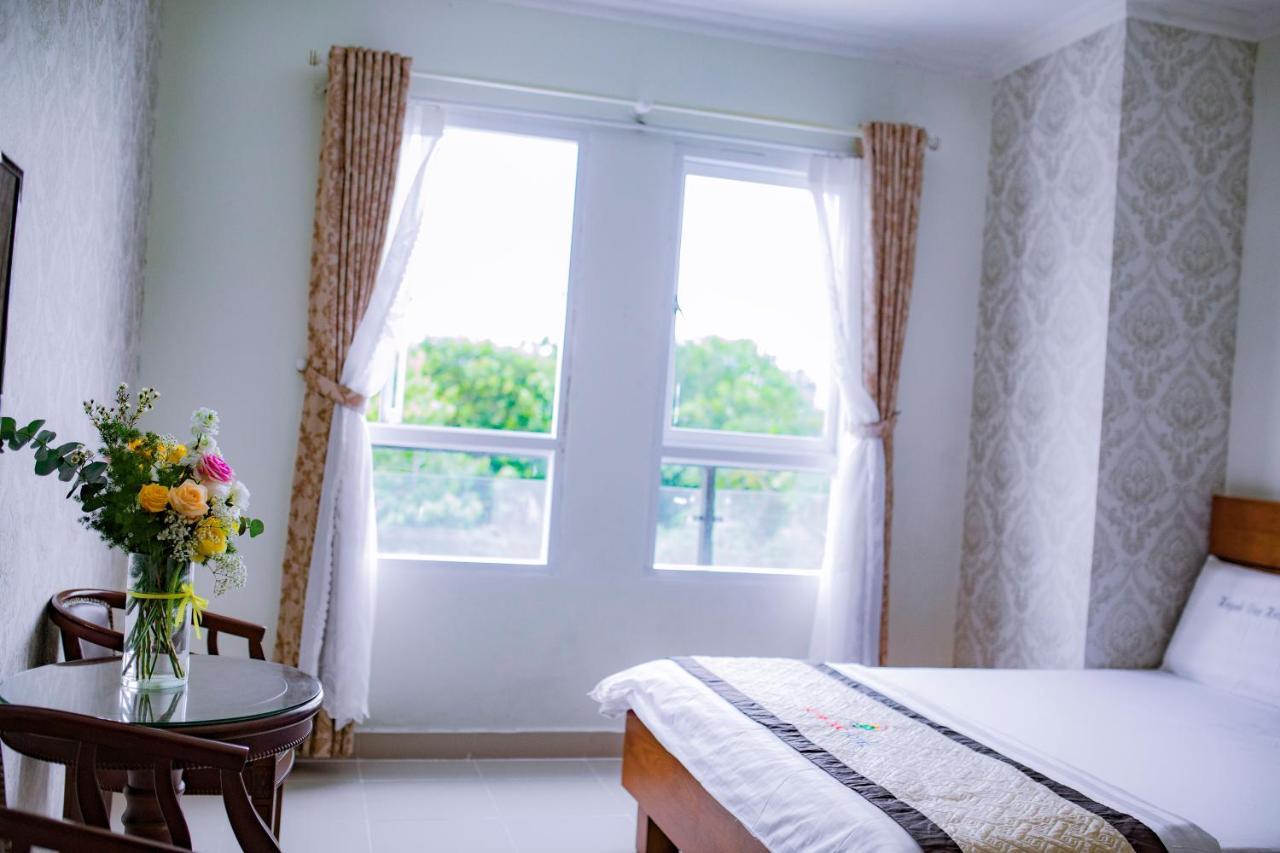 Huynh Duc Hotel Cao Lanh Ngoại thất bức ảnh